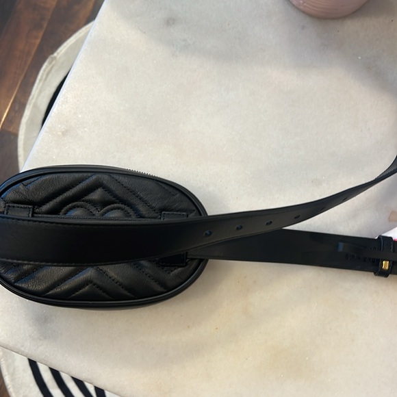 Gucci🔥 belt bag size 75 cm / 30 in small🔥 will not last - Picture 3 of 6